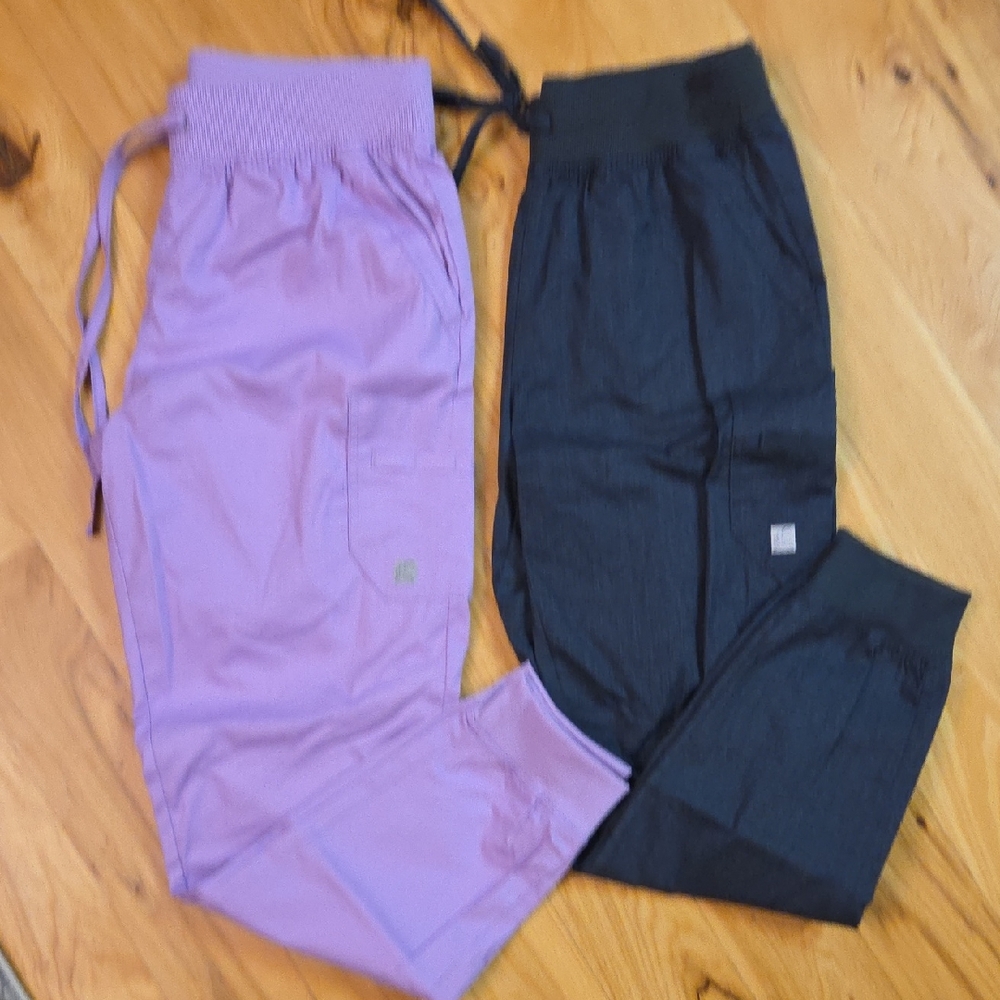 UA Buttersoft jogger scrubs